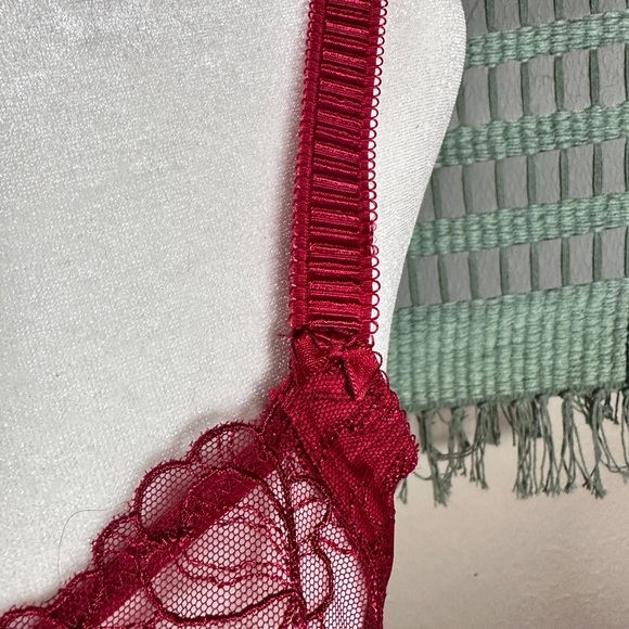 Fantasie | NWT Ruby red lace Estelle bra with side support - Picture 6 of 13